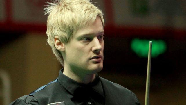 记者：谢什科表达了加盟曼联的愿望，但需更多时间做最终决定